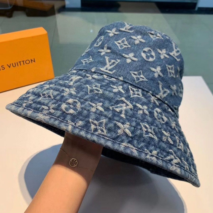 LV (Louis Vuitton) men and women letter fisherman hat basin hat trendy sunshade all-match hat