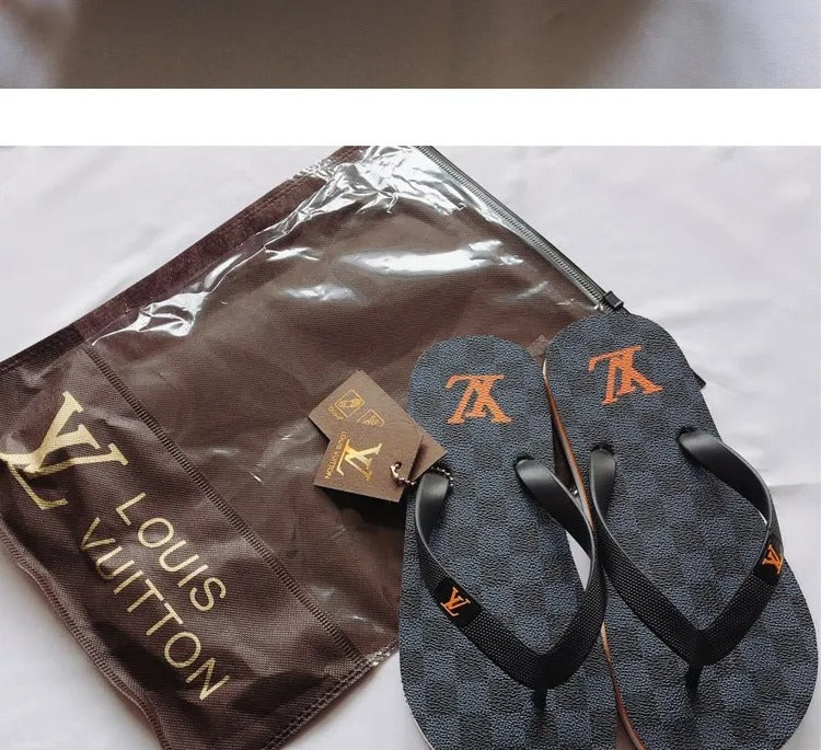 Louis Vuitton Flip Flops Men's Personalized Beach Non-slip Outer Wear Sandals and Slippers Men