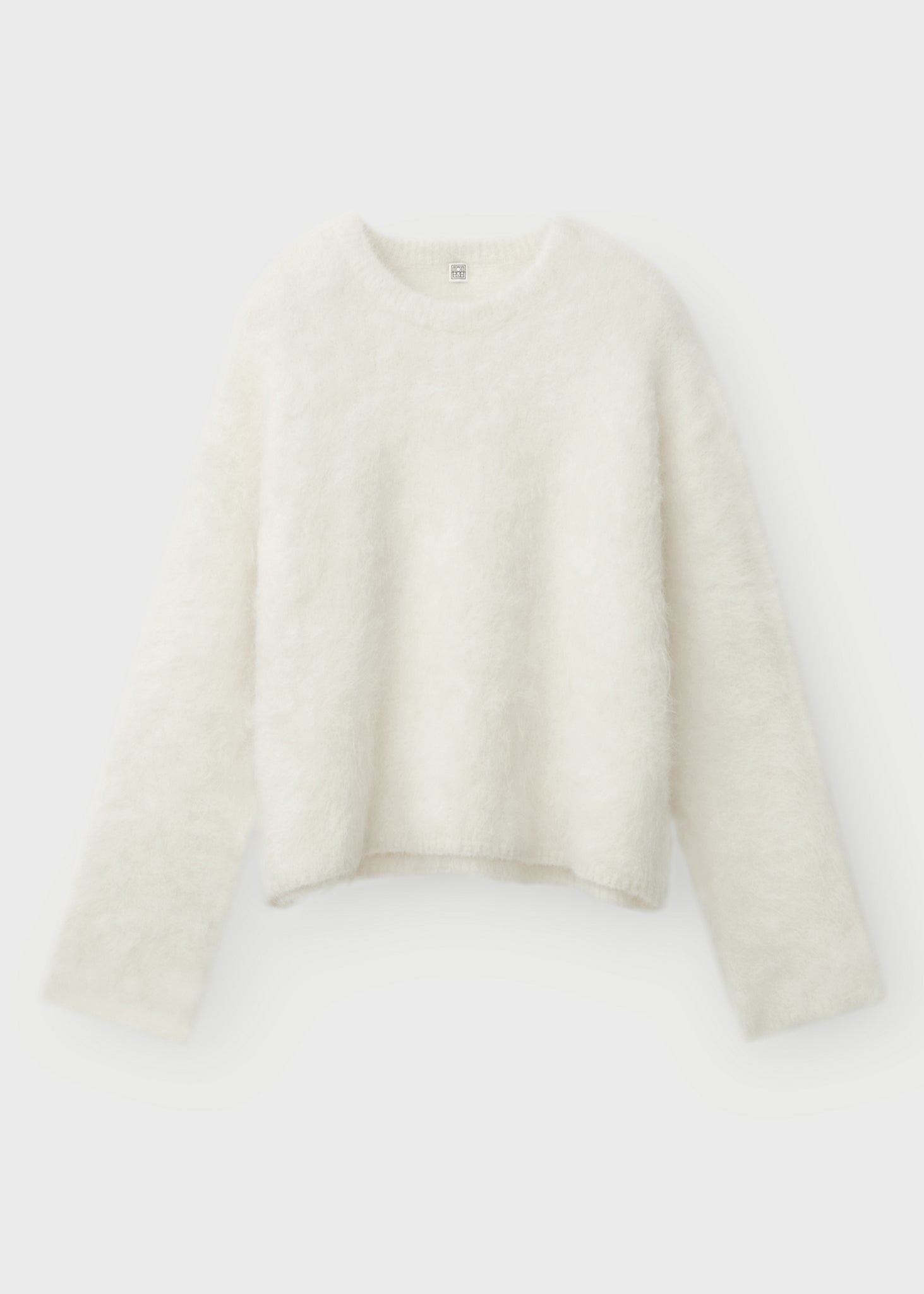 Boxy alpaca knit ivory – Totême