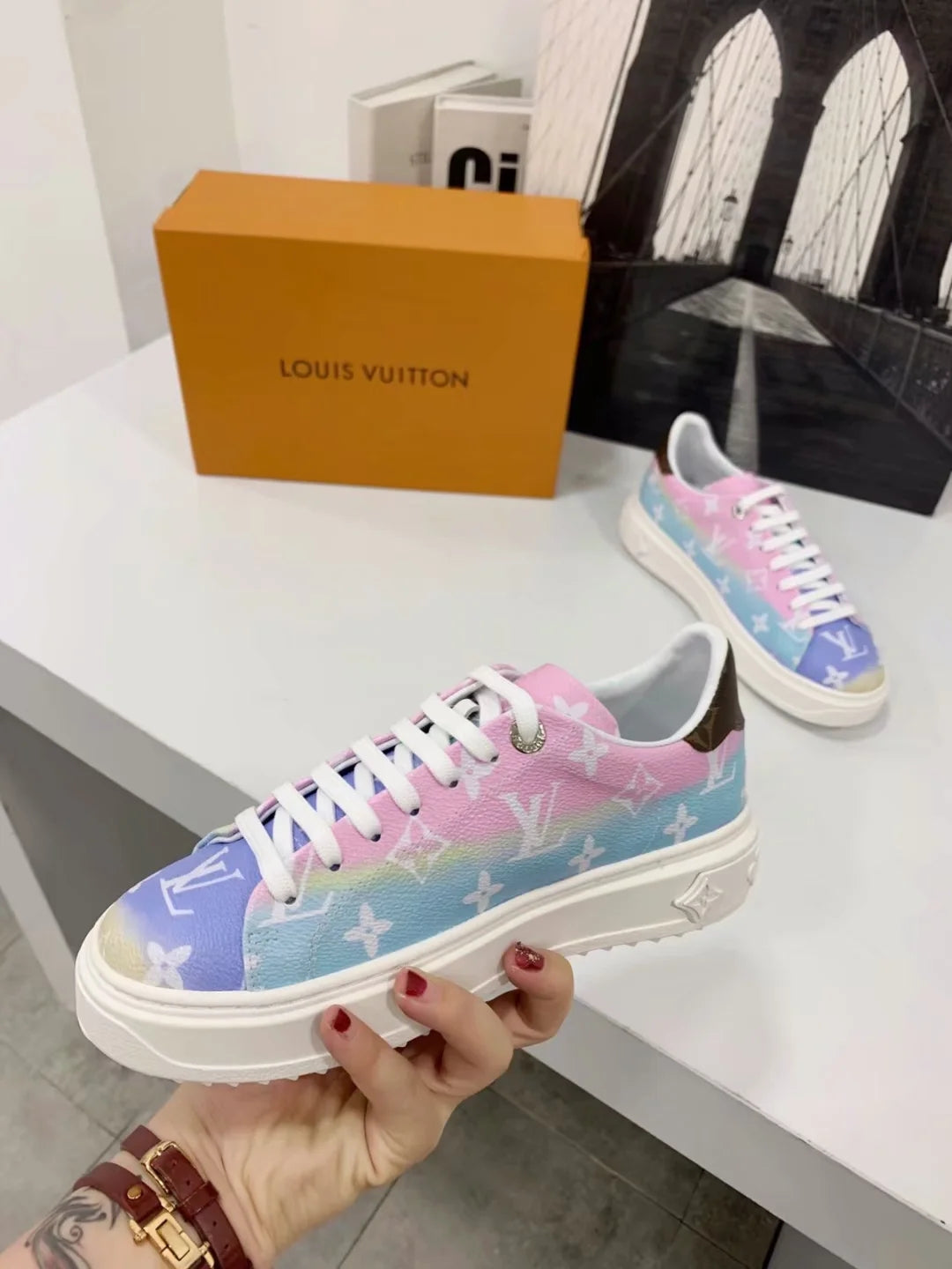 Louis Vuitton LV The latest casual sports shoes