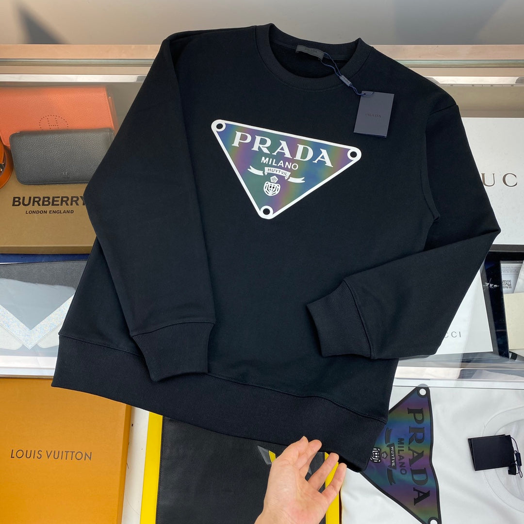 PRADA 2021 new adhesive triangle letter logo couple round neck sweater