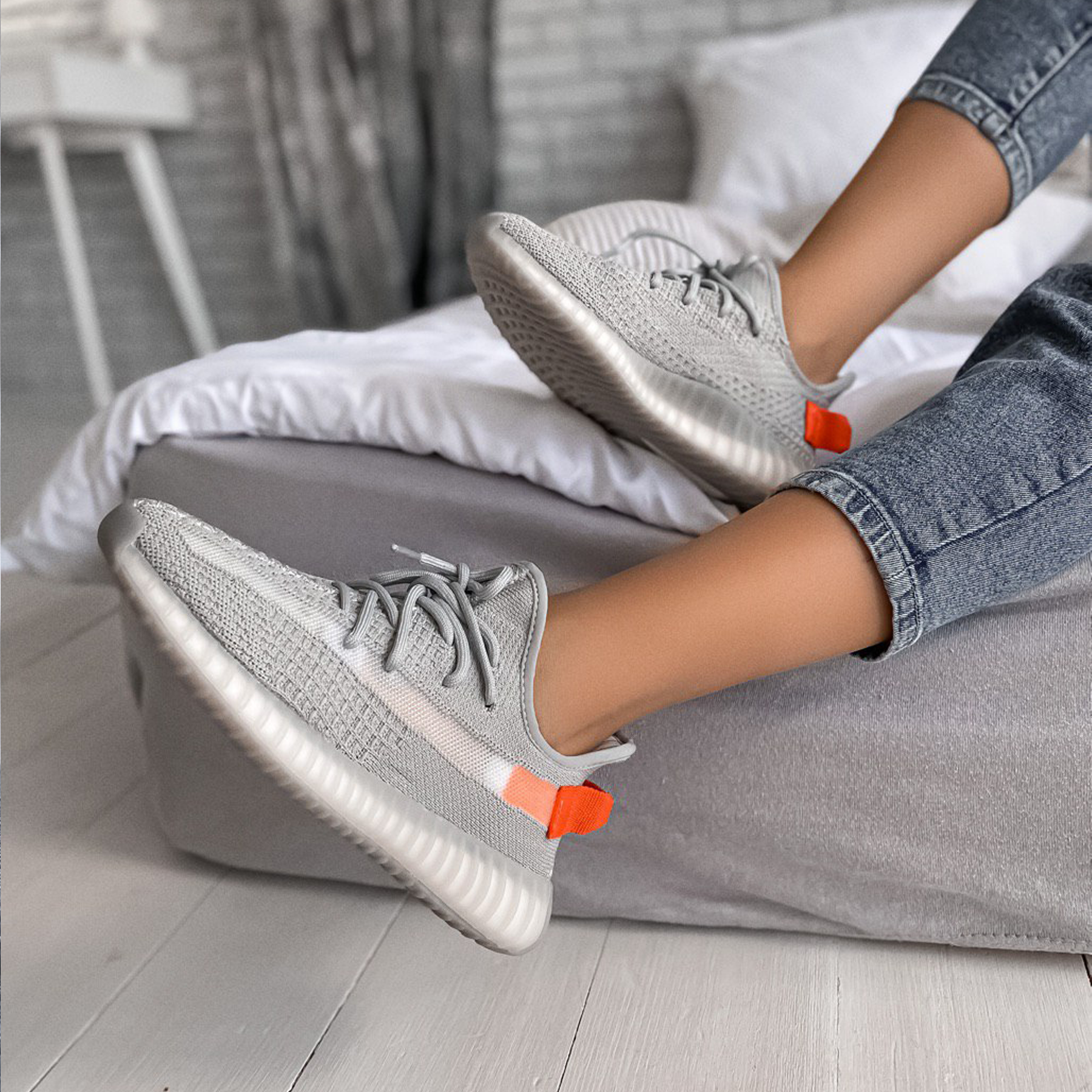 adidas Yeezy Boost 350 v2 Tail Light