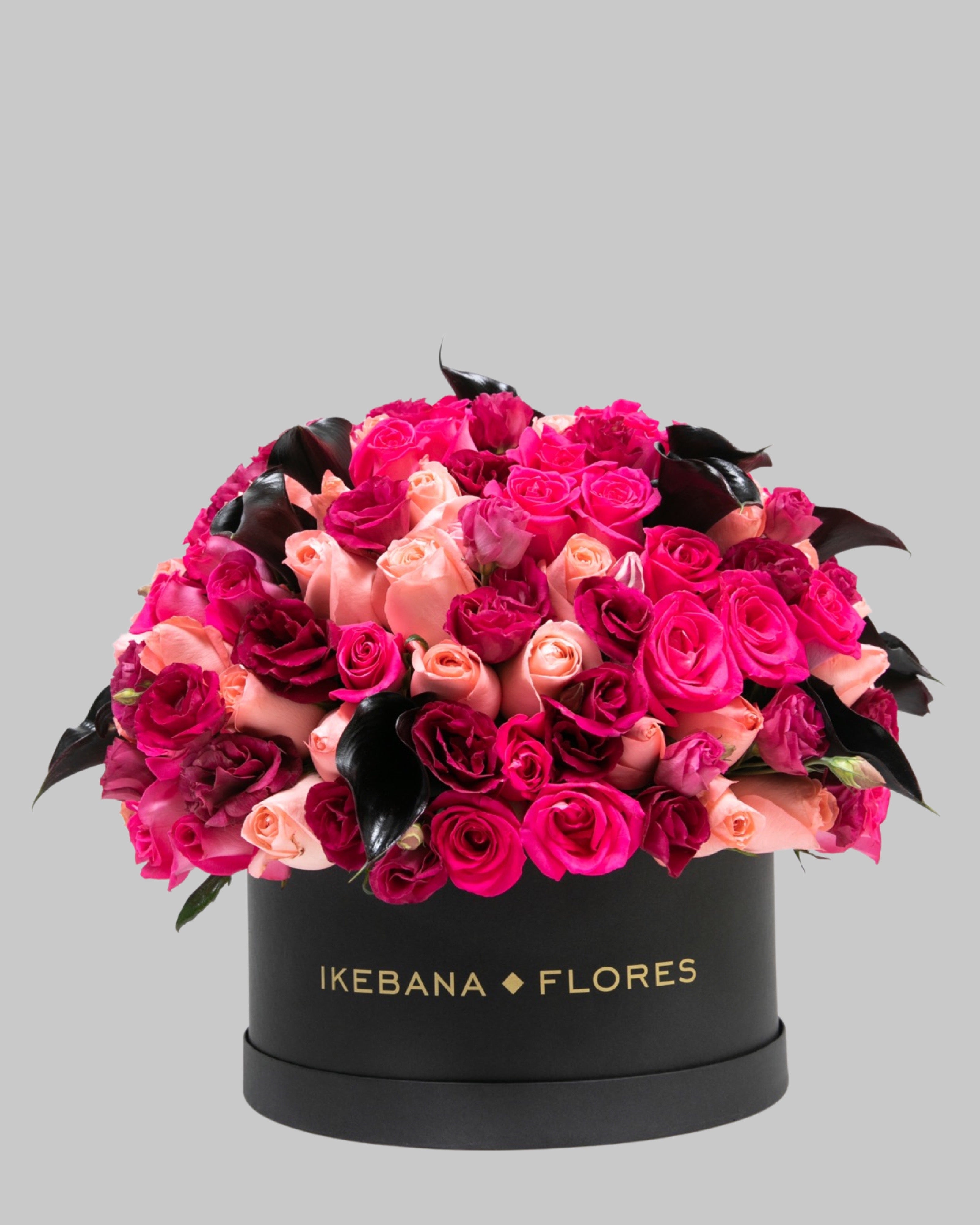 Caja Redonda Mix Rosas, Lisianthus y Calas – Ikebana Flores