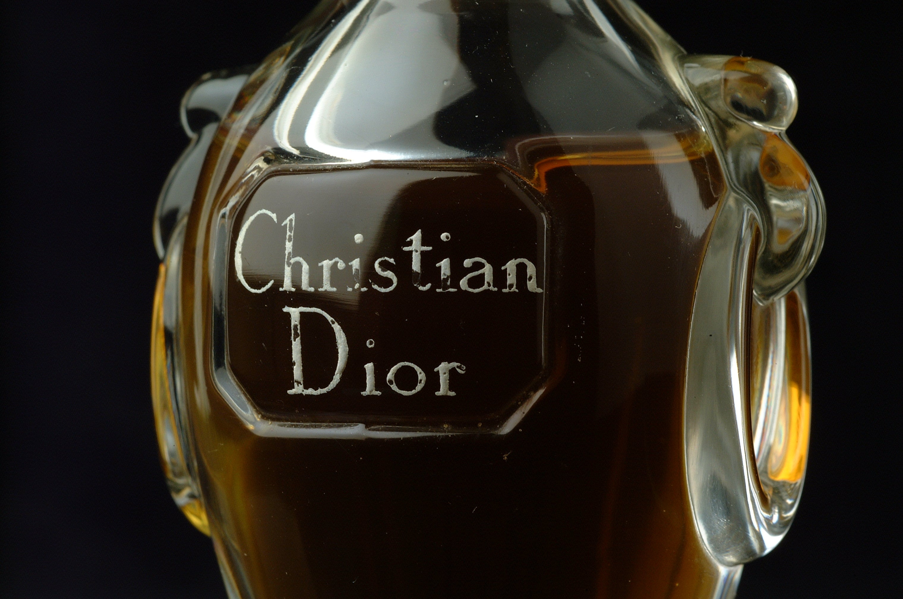 クリスチャンディオール Miss Dior ヴィンテージ香水瓶 – Antiquites Brocante Paris by 桜アンティキテ