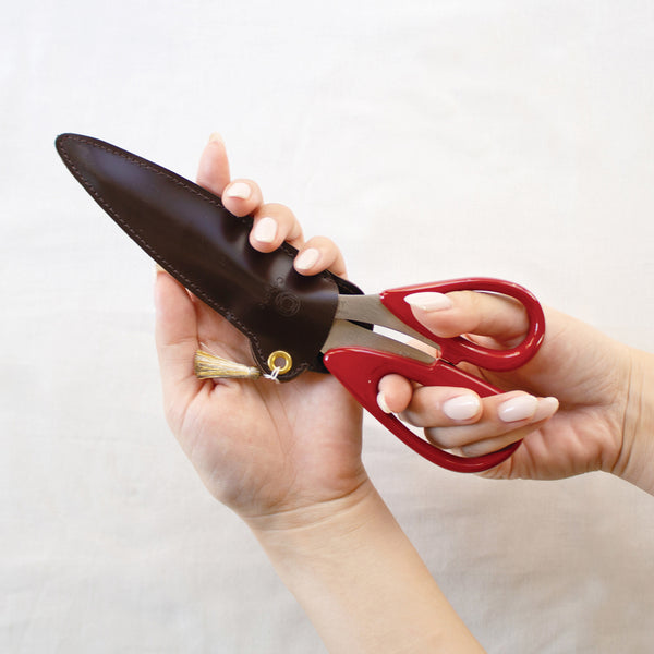 Seki Sewing Shears with Lacquered Handles (Tamenuri) (45-265)