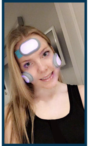 Freyja-Powell-using-LUSTRE-Blue-Light-Therapy-to-treat-her-acne