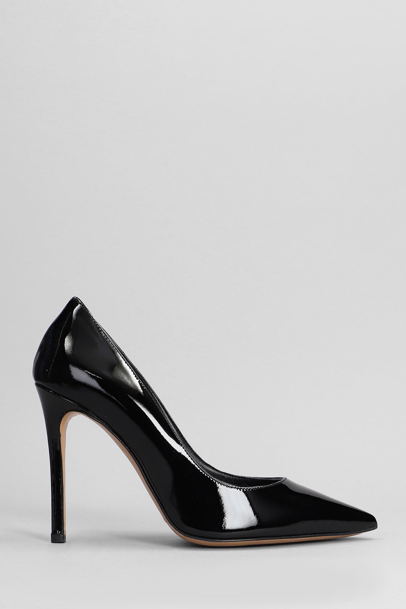 The Seller - Pumps in black patent leather