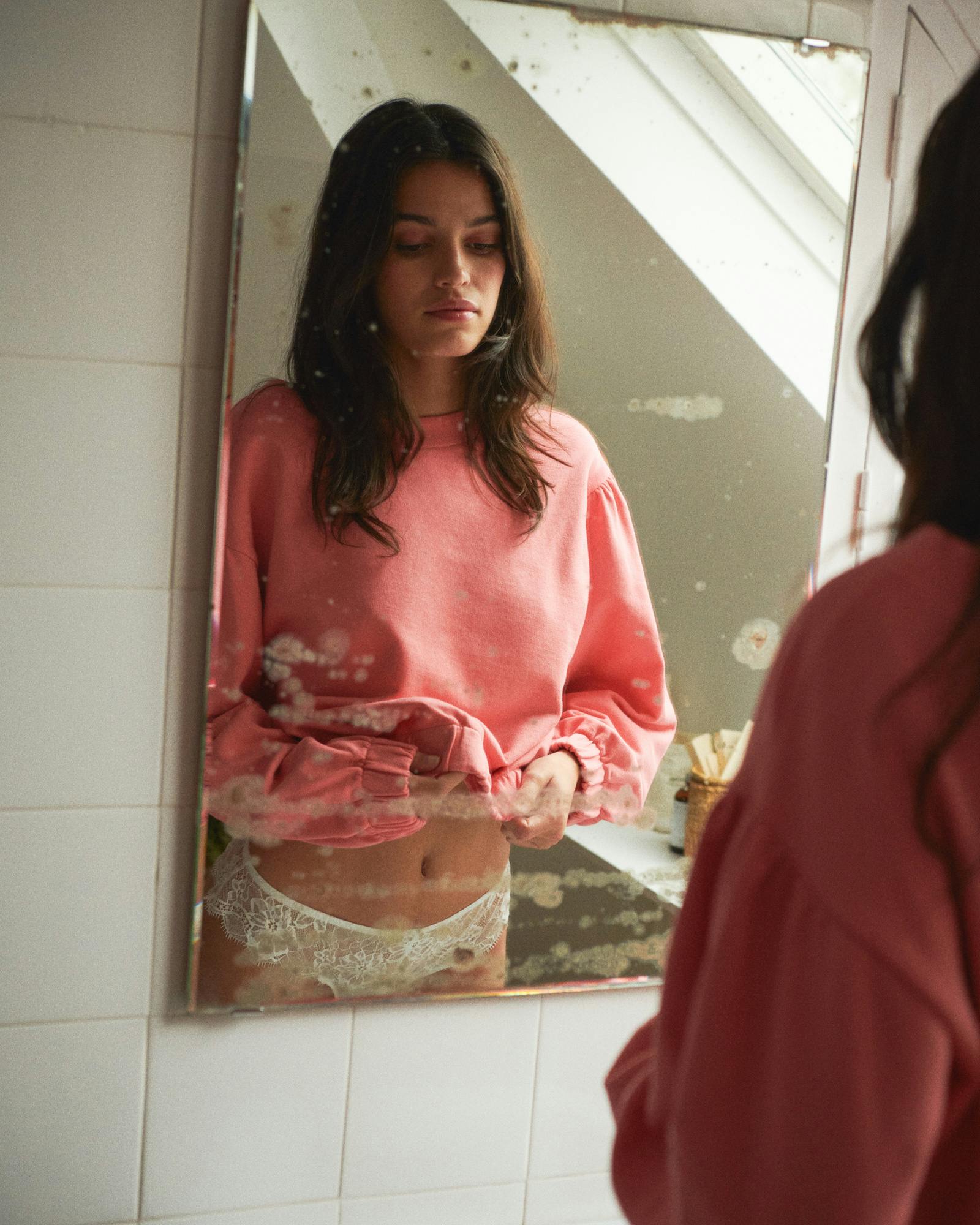 Ysé Sweat Main dans la main rose camélia