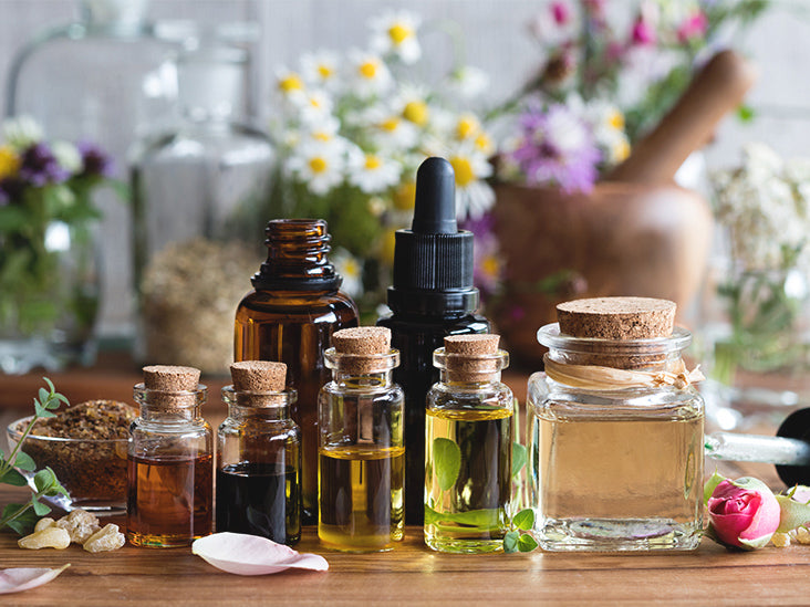 what are essential oils calmoura