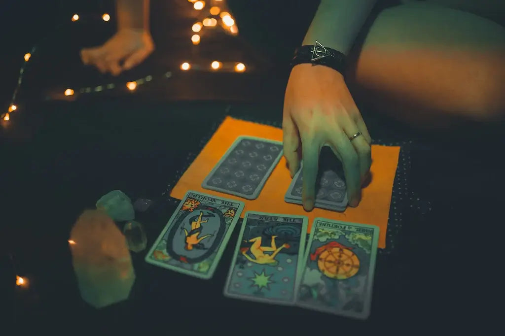 How To Spread Tarot Cards For Relationship Readings