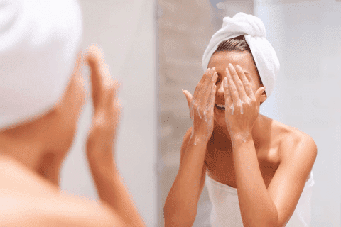 Rinse your Face to Experience the Benefits of Face Wash