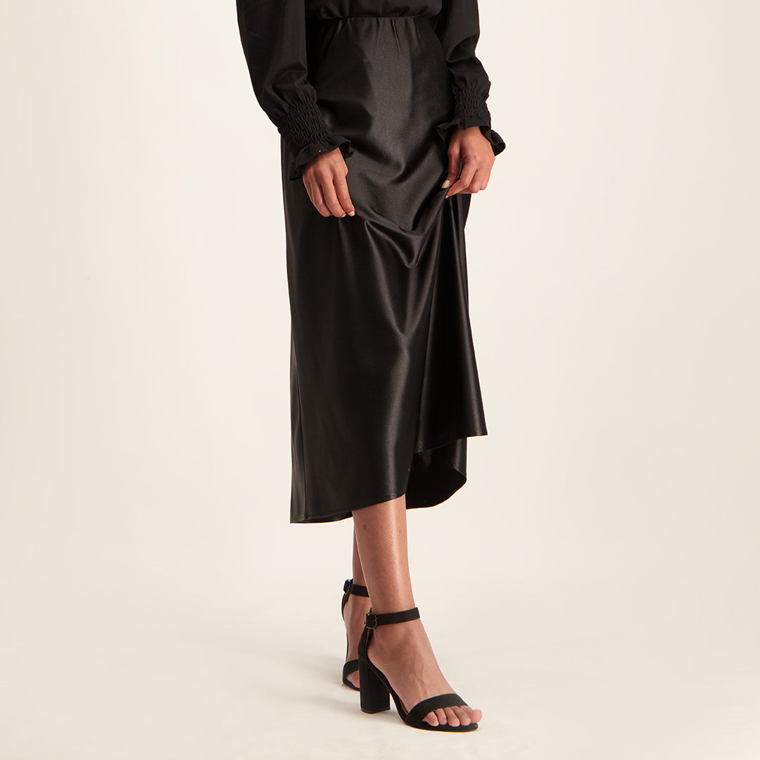 Black Satin Skirt - Fashion Fusion 99.99 Fashion Fusion