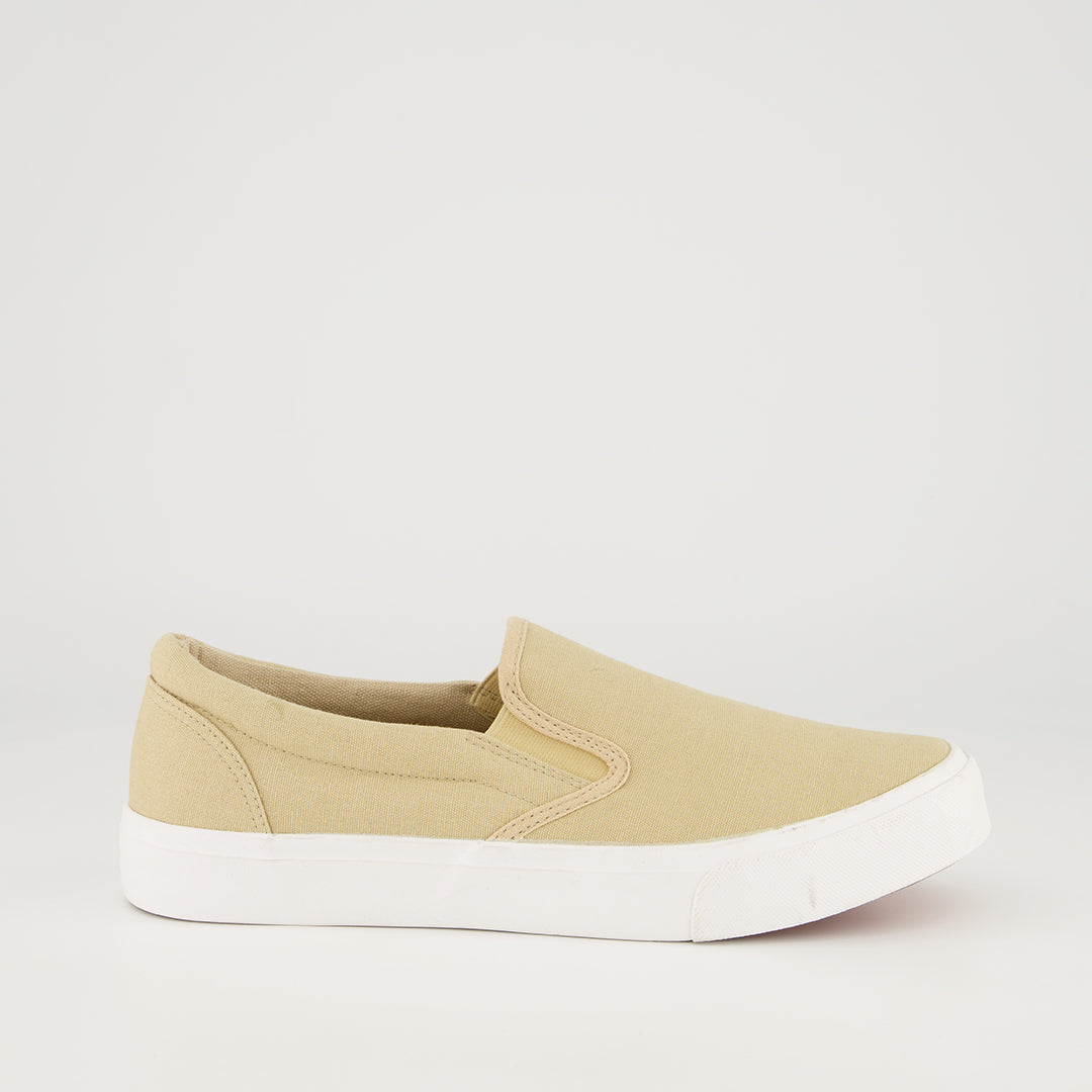 Slip On Sneaker - Fashion Fusion 99.00 Fashion Fusion