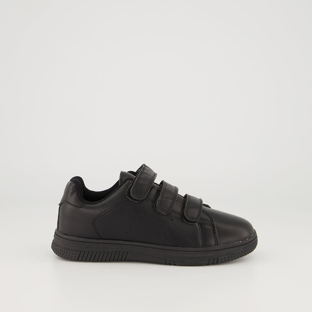 Velcro Sneaker - Fashion Fusion 139.00 Fashion Fusion