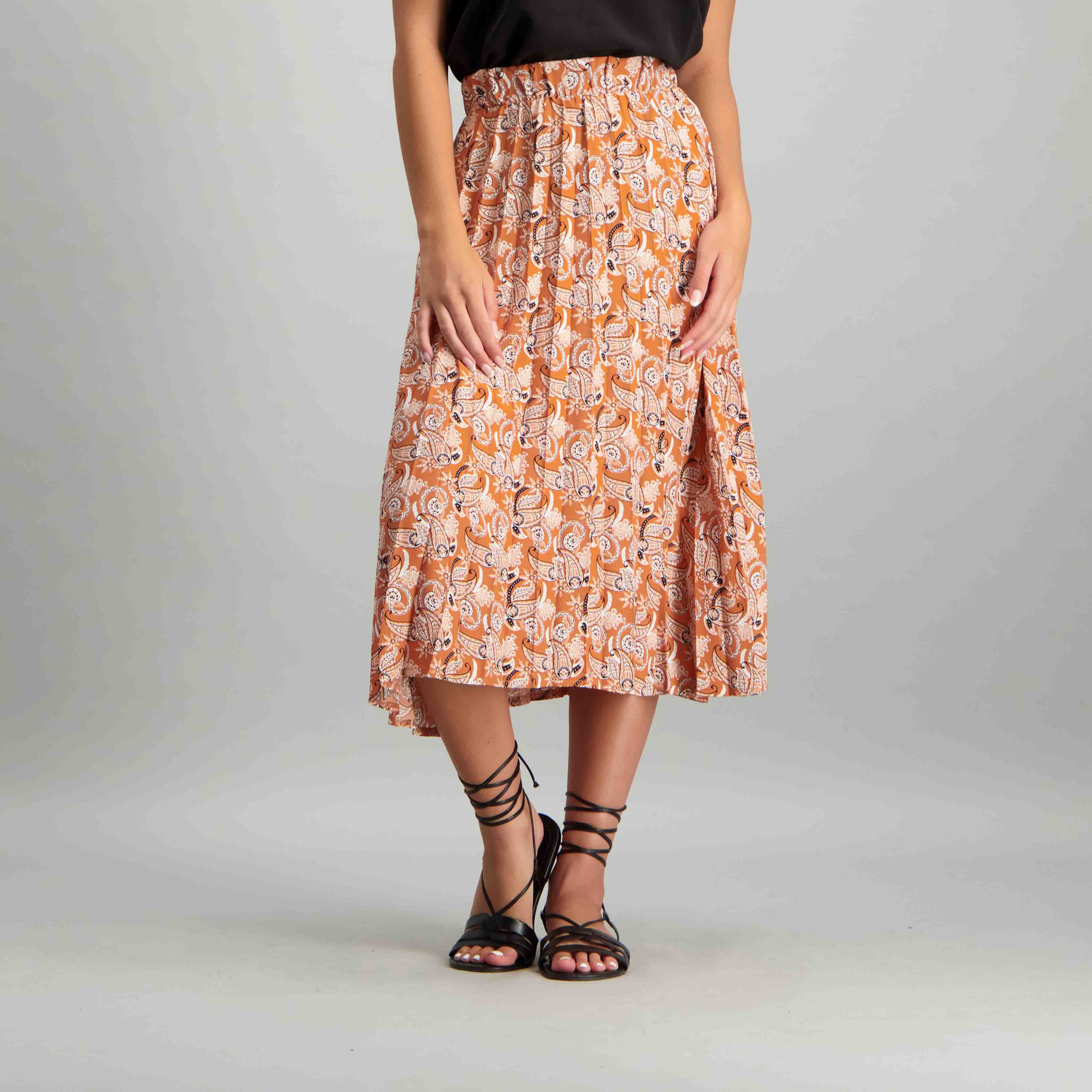 Skirt - Fashion Fusion 169.99 Fashion Fusion