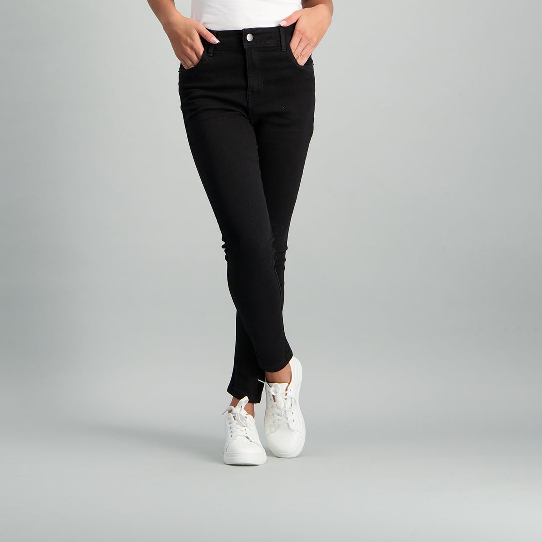 Black Denim Jeans - Fashion Fusion 179.99 Fashion Fusion