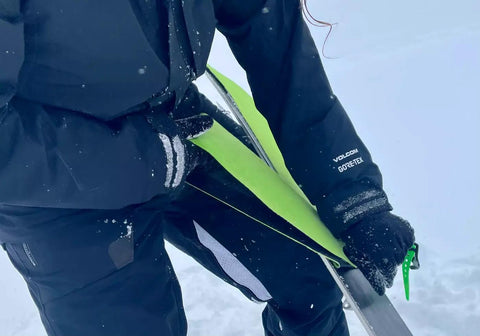 how to remove splitboard ski skins fold over