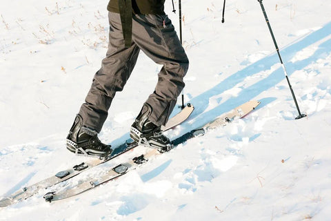 splitboard ski skinning heels raised