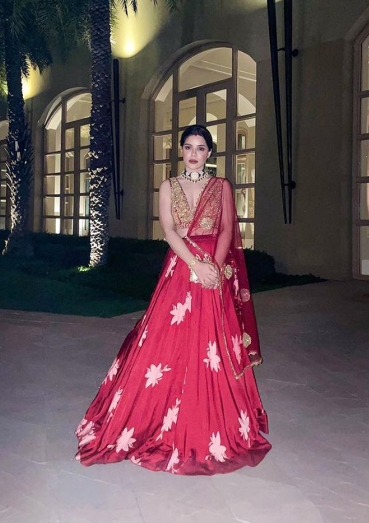 Want to wear a white lehenga at your wedding? Take a cue from these real  brides | White lehenga, Bride, Indian wedding photography poses