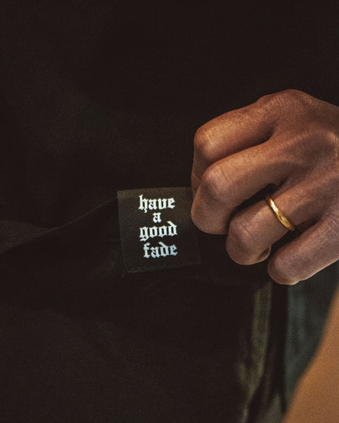 NCSのブランドタグ裏には "have a good fade"のメッセージ