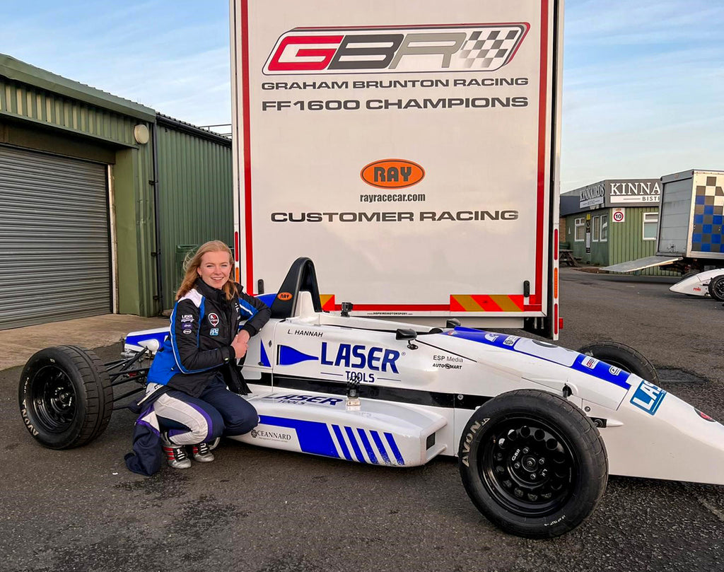Logan Hannah with her Formula Ford @ Knockhill - photo by Alex Ireland