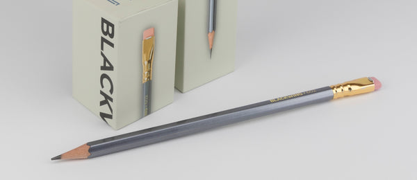 Blackwing Bleistift 602 grau mit rosé Radierer