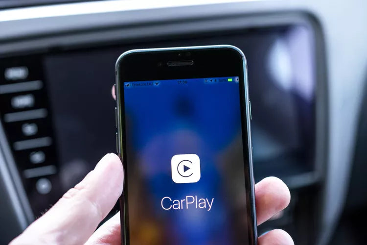 Wired-Carplay-VS-Wireless-Carplay