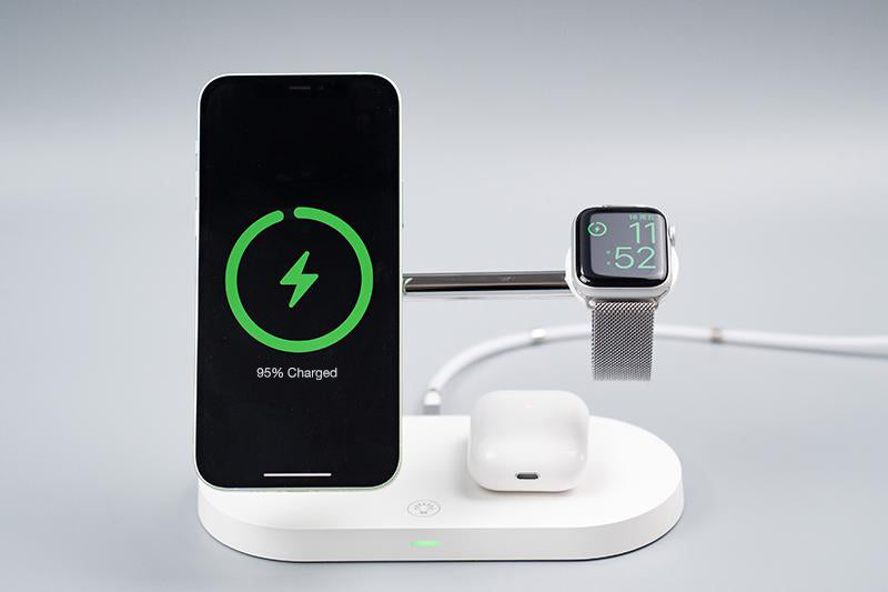 ZEERA 5-in-1 Fast Wireless Charging Stand with 15W MagSafe Charger for iPhone 12, AirPods & Apple Watch