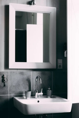 latest bathroom mirror ideas