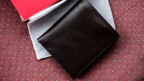 bifold leather wallets