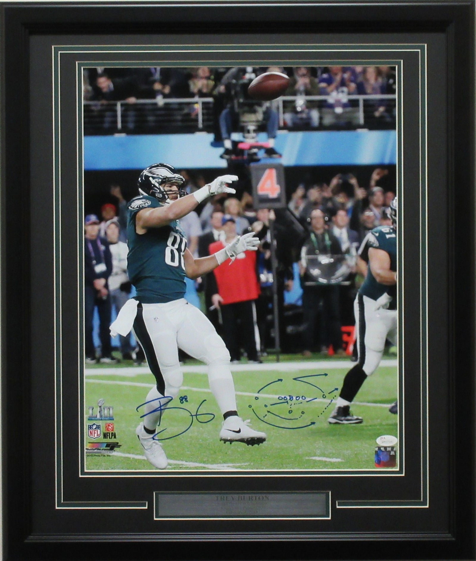 Brandon Graham Signed 16x20 Philadelphia Eagles Celebration Photo JSA