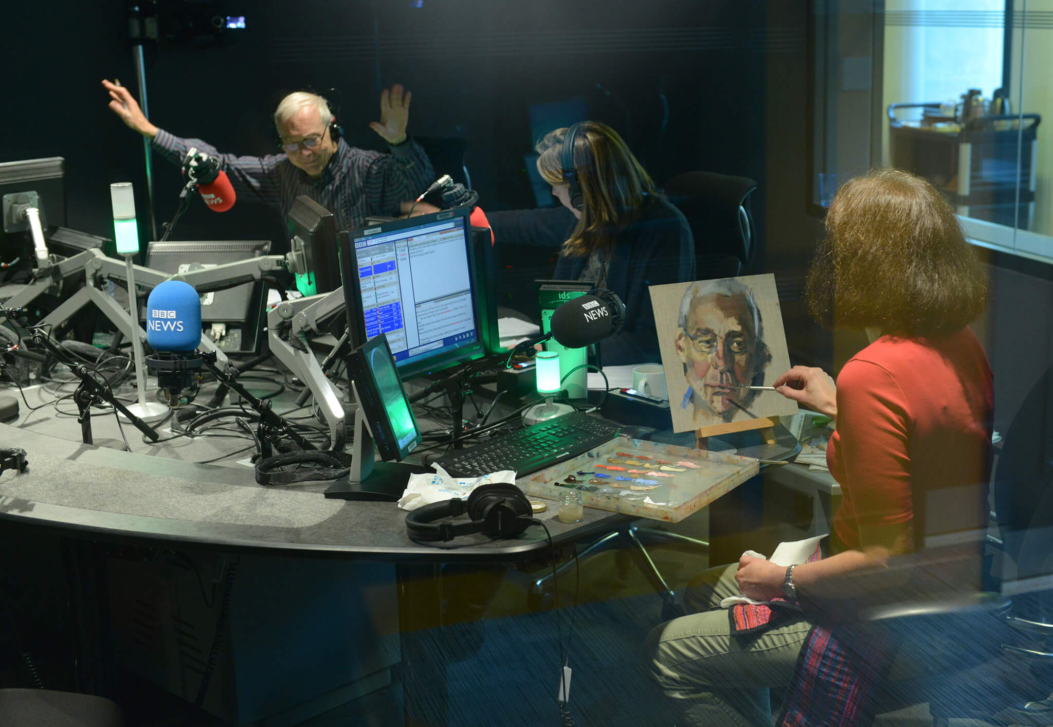 Stella Tooth painting a study in oils of John Humphrys in the BBC Today studio.