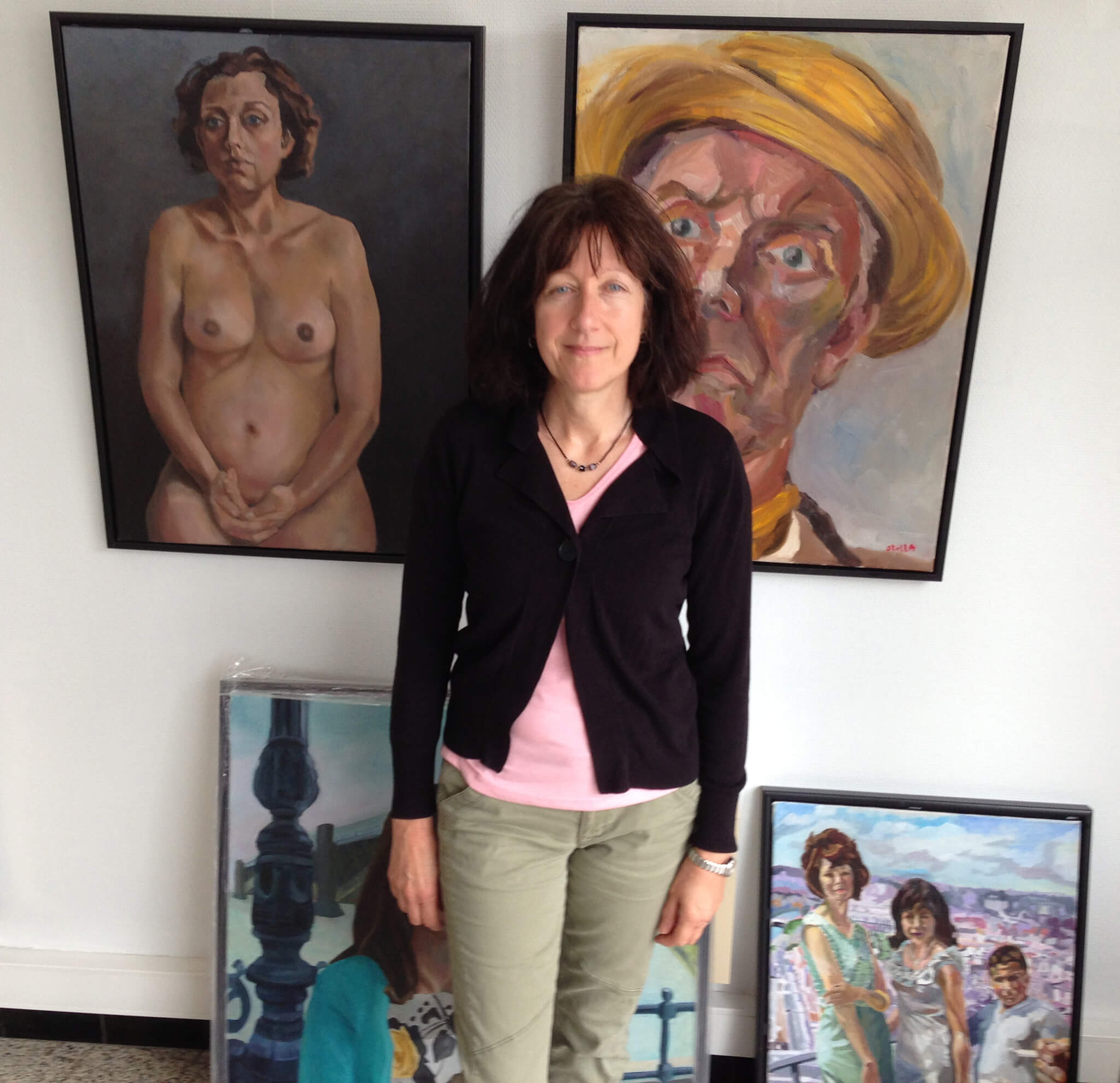 Artist Stella Tooth and oil portrait artworks in oils at Lissewege art gallery Belgium.