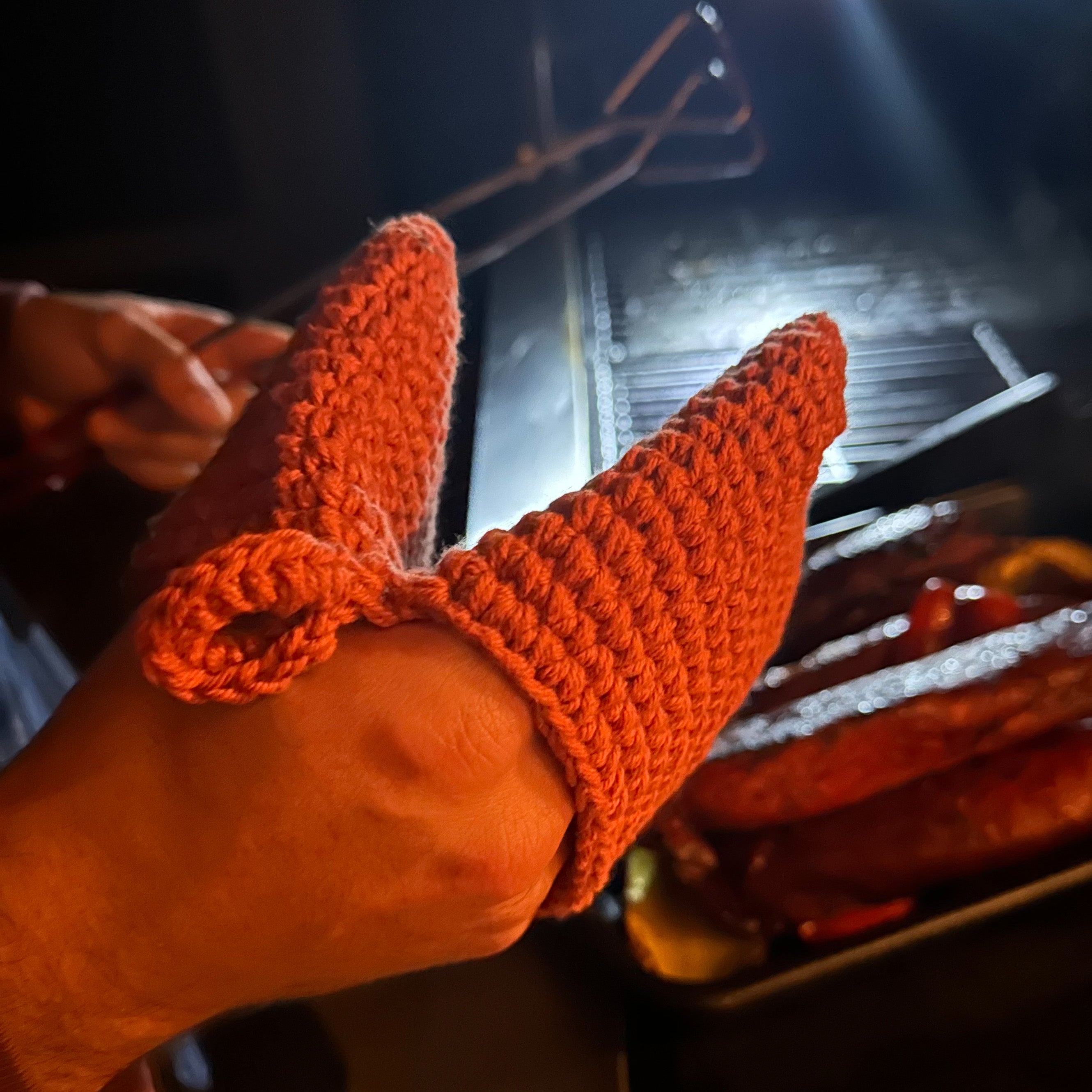Westmark 2 Kitchen Oven Gloves - Heat-Resistant Neoprene Exterior, Set of 2