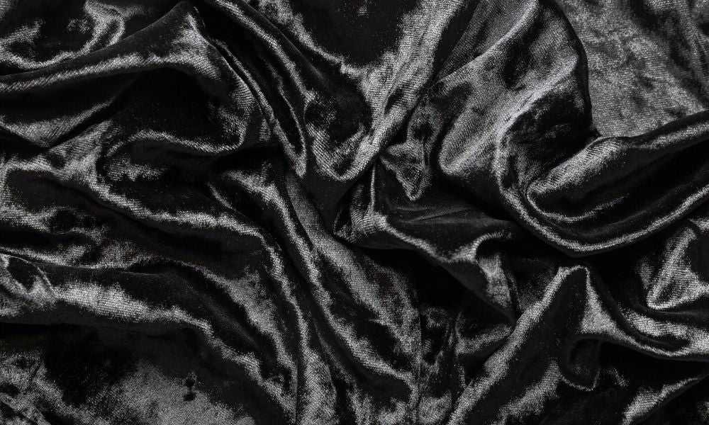 Velvet Fabric: a Quick History of How It Became Popular