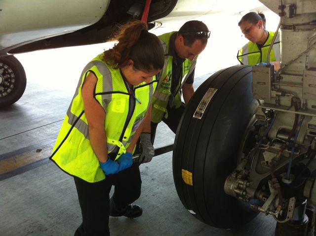 Fix Fly Travel torquing a tire