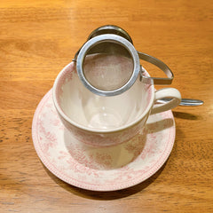 紅茶専門店　美味しい紅茶のお店　ティーカップ　日本紅茶協会認定店　美味しい紅茶のお店　美味しい紅茶の淹れ方　美味しい紅茶の飲み方　ティーポット　ティー　ティータイム　ティーメジャー　ティーコージー　リーフティー　ティーバッグ