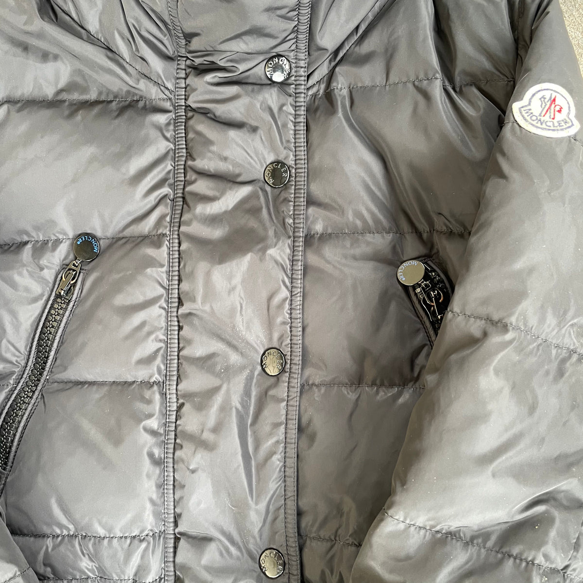 Moncler Women's Fragon Giubbotto Down Puffer Jacket Size S – Curated by ...