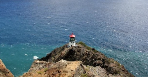 Makapu’u Point Lighthouse Trail Hike & Halona Blowhole