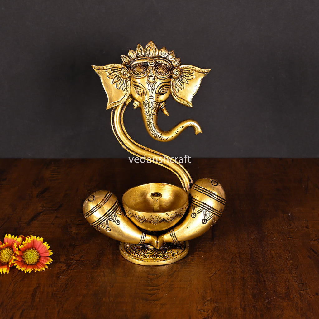 Brass Modern Ganesha Idol With Akhand Diya (8.8 Inch) – Vedansh Craft