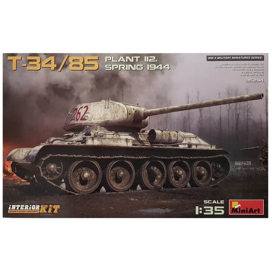 1:35 Egyptian T-34/85 with Crew - MINIART – one35scale