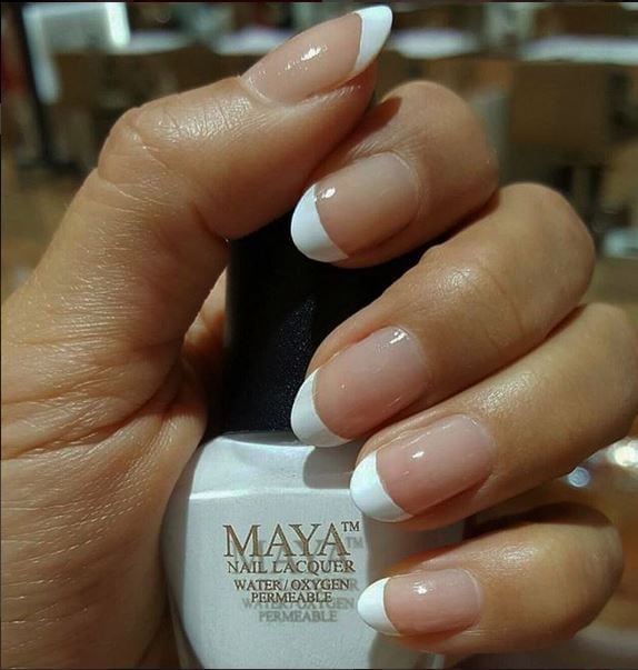 werkzaamheid Tram Arabisch French Manicure Set – Maya Cosmetics