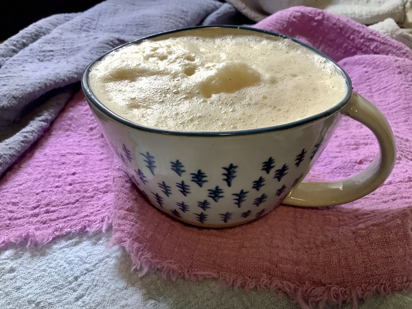 Terra Powders London Fog Latte In A Farmhouse Style Mug With Lots Of Foam
