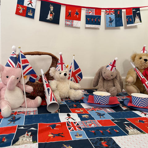 coronation picnic with blanket and bunting