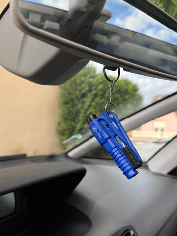 KIKER 3in1: window breaker, seat belt cutter and emergency whistle