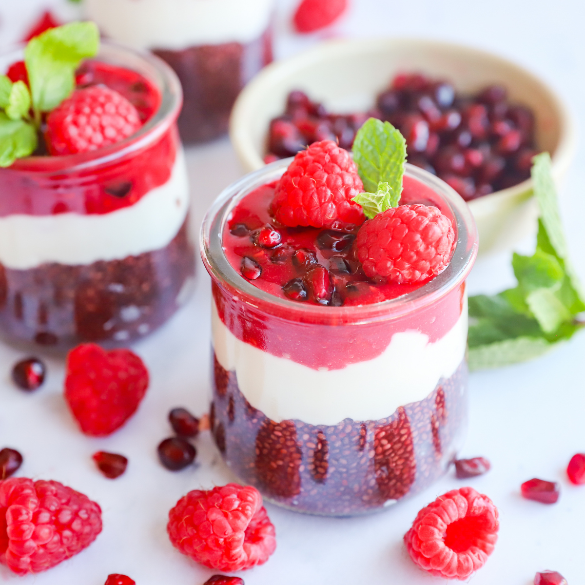 pomegranate chia pudding parfait