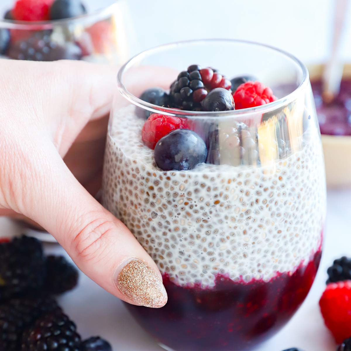 vegan 100 million berries chia seed pudding recipe