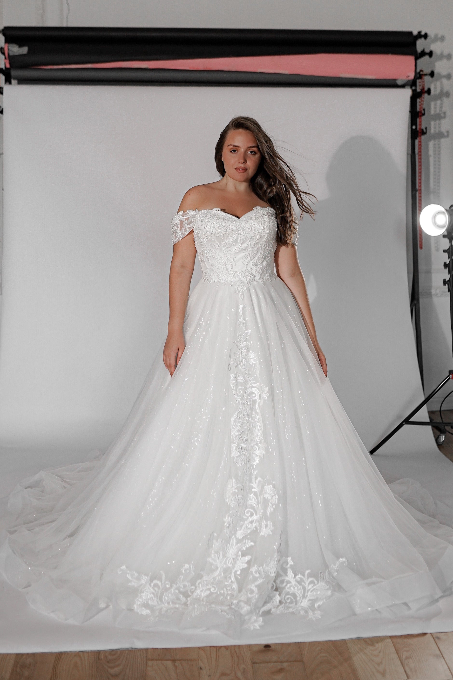 Fall Wedding Dresses ❤️| 2023 Designer Autumn Wedding Gowns – OLIVIA BOTTEGA
