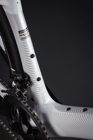 Chapter2 KOKO Aero Road Disc Brake Frameset-(White/Grey-Tauriparipa)