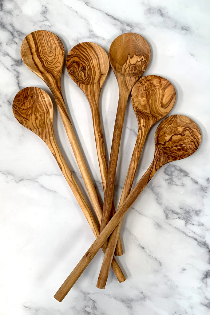 Olive Wood Pasta Spoon – Casa y Cocina